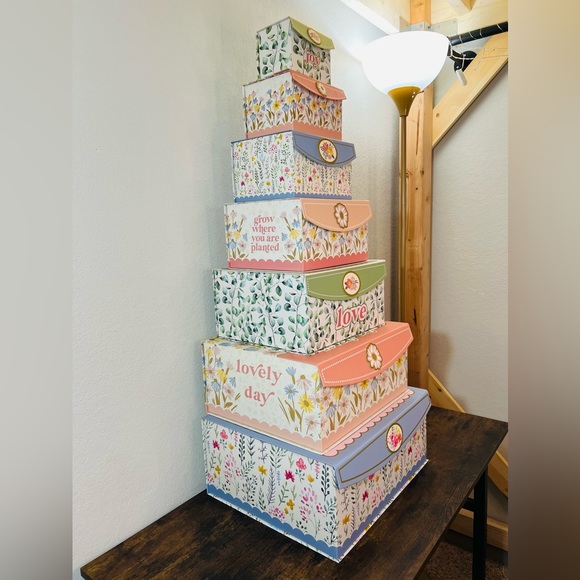Bloom Wildly Decorative Box Set - Picture 2 of 9